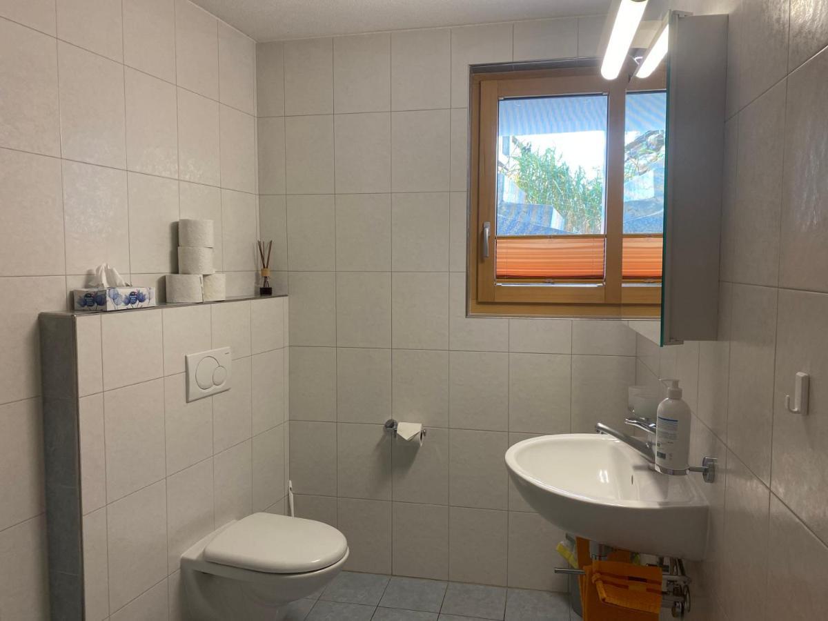 Ferienwohnung In Tschlin Mit Panoramablick מראה חיצוני תמונה